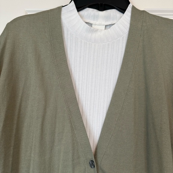 Banana Republic soft olive button up cardigan - Picture 2 of 3